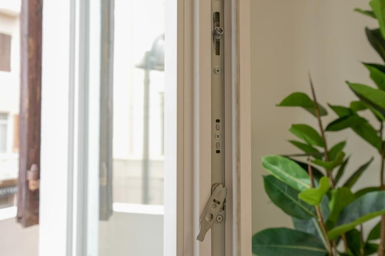 Luxury Rooms Paoli 19 Cagliari Zewnętrze zdjęcie