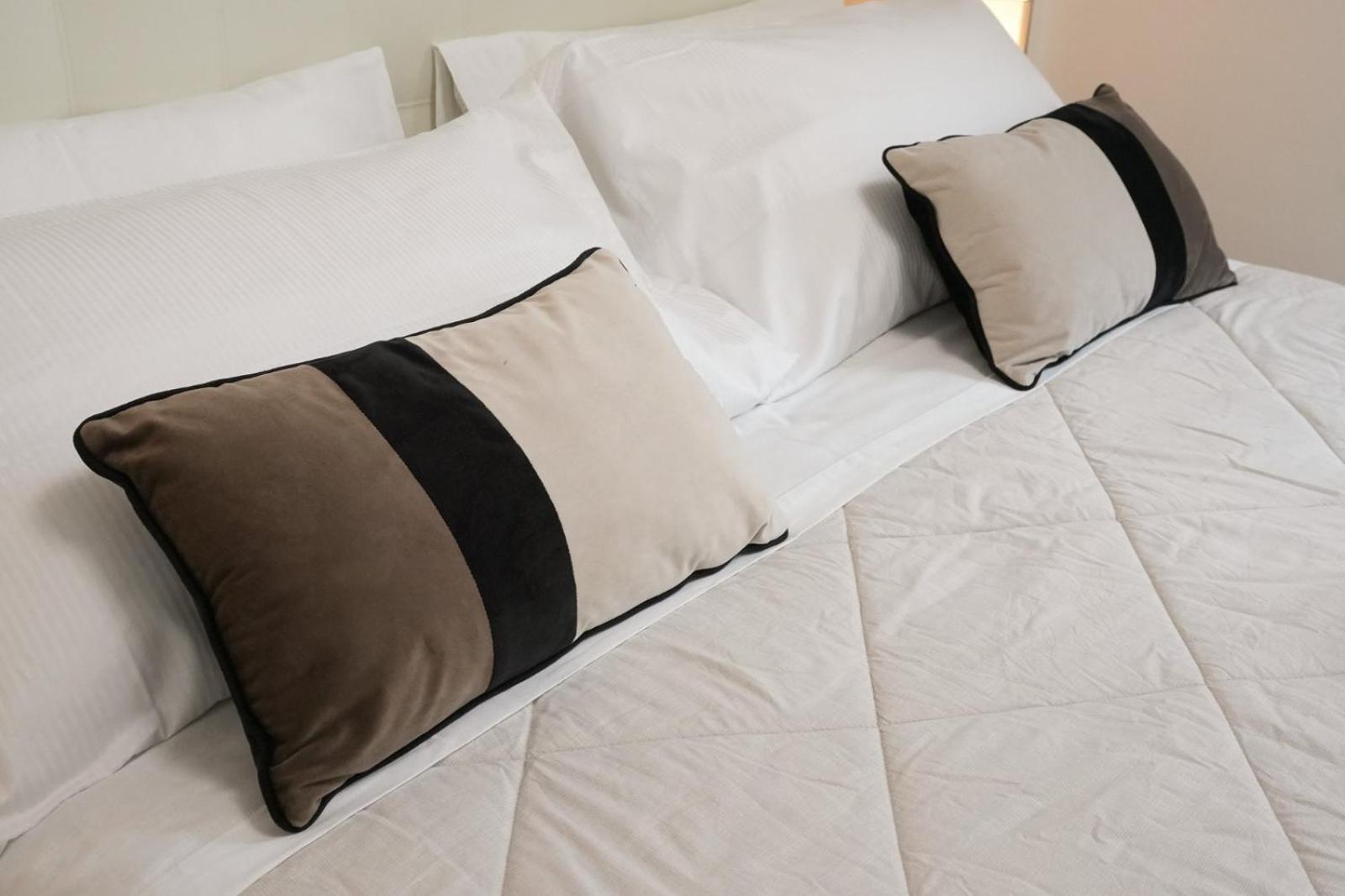 Luxury Rooms Paoli 19 Cagliari Zewnętrze zdjęcie